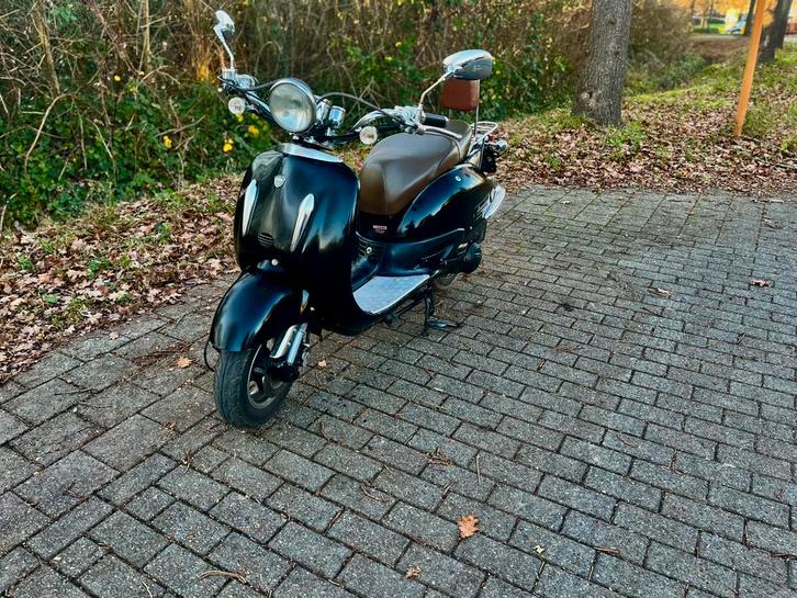 Neco Borsalino Uno 125cc – Scooter te koop, Fietsen en Brommers, Brommeronderdelen | Scooters, Gebruikt, Ophalen of Verzenden