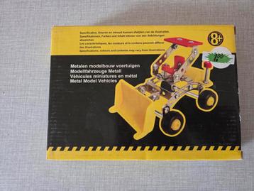 Metalen modelbouw voertuig. beschikbaar voor biedingen