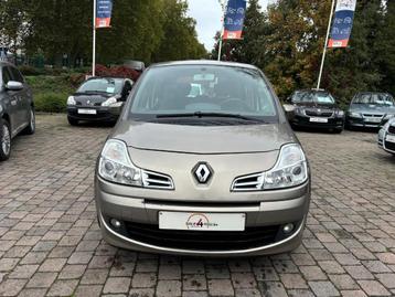 RENAULT GRAND MODUS 1.2I 2012.