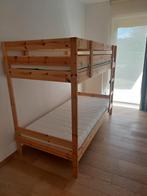 Lits superposés Ikea avec deux matelas. Très bon état., Enfants & Bébés, Comme neuf, Lits superposés, Enlèvement