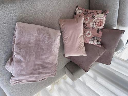 Sierkussens set 4 stuks en plaid, Huis en Inrichting, Woonaccessoires | Kussens, Rechthoekig, Ophalen