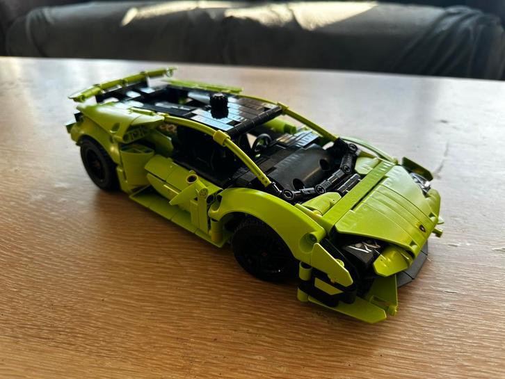 LEGO Technic Lamborghini Huracán, Kinderen en Baby's, Speelgoed | Duplo en Lego, Zo goed als nieuw, Lego, Complete set, Ophalen of Verzenden