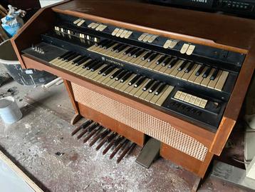 orgue Hammond L102 vers 1963 roues phoniques et spring verb