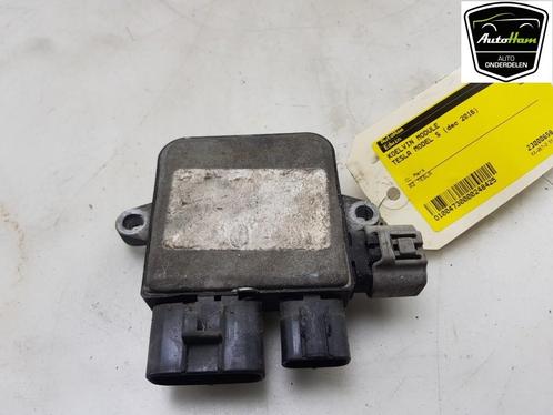 DIVERSEN Koelvin module Model S (|600895300B|600895300D|), Auto-onderdelen, Overige Auto-onderdelen, Overige automerken, Gebruikt
