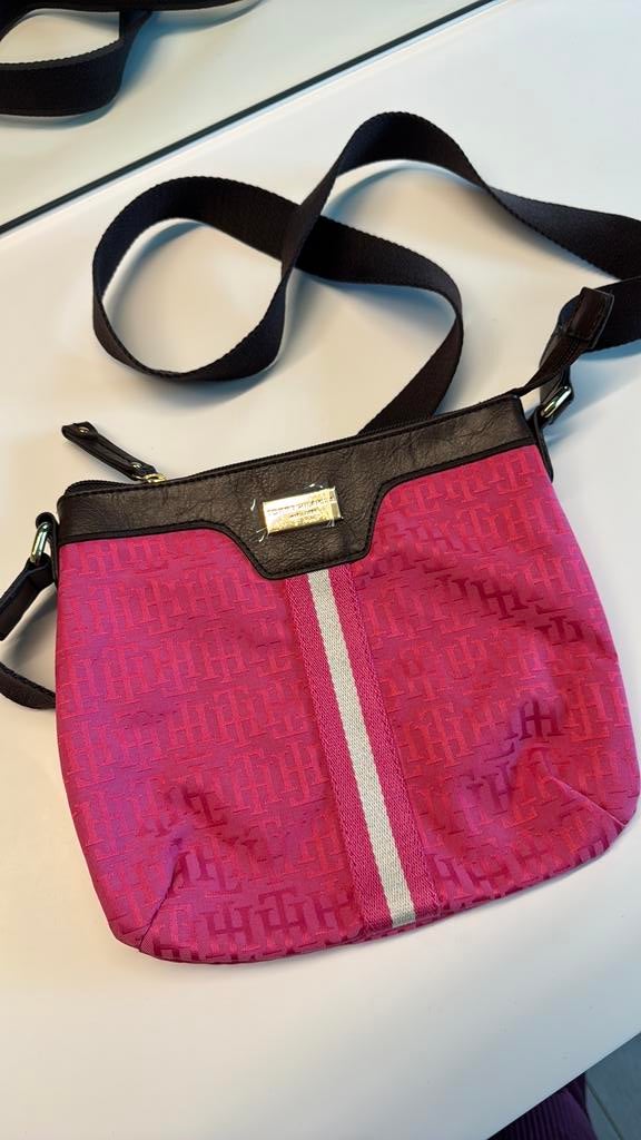 Handtas Tommy Hilfiger, Handtassen en Accessoires, Tassen | Damestassen, Ophalen of Verzenden, Zo goed als nieuw, Roze, Handtas