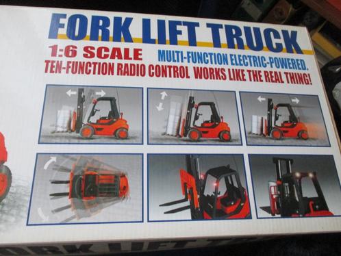 Fork lift truck , nieuwe staat, Enfants & Bébés, Jouets | Véhicules en jouets, Neuf, Télécommande, Enlèvement ou Envoi