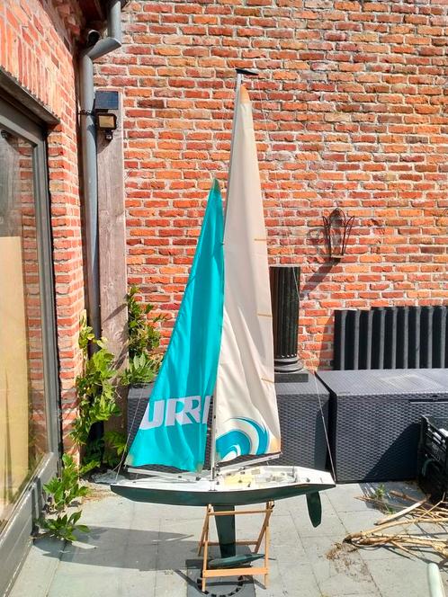 HURRICANE RC YACHT 2,2M! BOOT ZEILBOOT, Hobby en Vrije tijd, Modelbouw | Radiografisch | Overige, Gebruikt, Ophalen of Verzenden