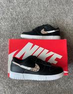 Nike dunk low tiger, Zwart, Nike, Nieuw, Ophalen of Verzenden