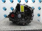PEUGEOT 107 1.0-12V XR EURO 4 TRANSMISSIE / VERSNELLINGSBAK, Ophalen of Verzenden, Gebruikt, Stiba lid