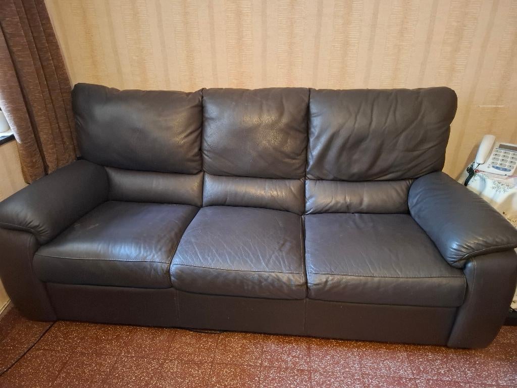 Lederen 3 zit, Ophalen