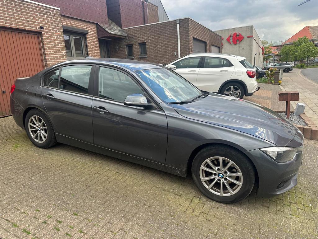 BMW 316 2016, Auto's, 1995 cc, Euro 6, 4 cilinders, Blauw