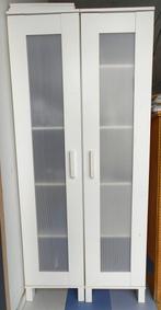 2 kasten met schappen., Enlèvement