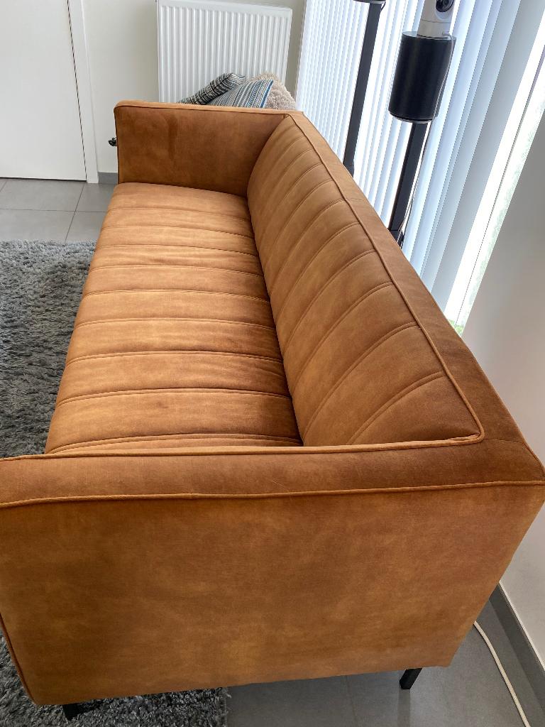 Mooie 4-zit en Love Seat in cognac/oker suede, Ophalen, 75 tot 100 cm, Zo goed als nieuw, Rechte bank