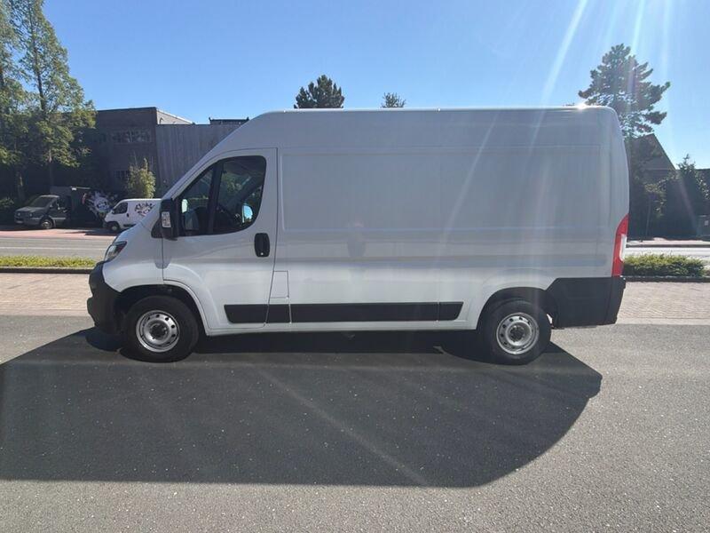 Fiat Ducato GB L2H2 3T5, Voorwielaandrijving, Stof, Gebruikt, Zwart