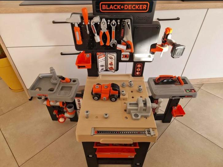 Smoby: Atelier Black and Decker, Kinderen en Baby's, Speelgoed | Speeltafels, Zo goed als nieuw, Ophalen