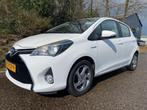 Toyota Yaris 1.5 Hybrid, Bj`2015, Auto's, Toyota, Start-stop-systeem, Euro 6, 4 cilinders, Wit