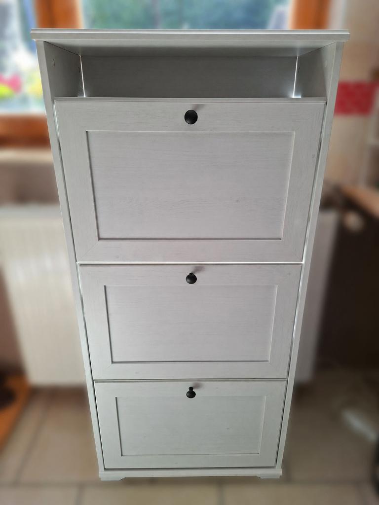 Armoire à chaussures IKEA BRUSALI Très bon état (100€ neuf), Maison & Meubles, Armoires | Armoires à chaussures, Enlèvement, Utilisé