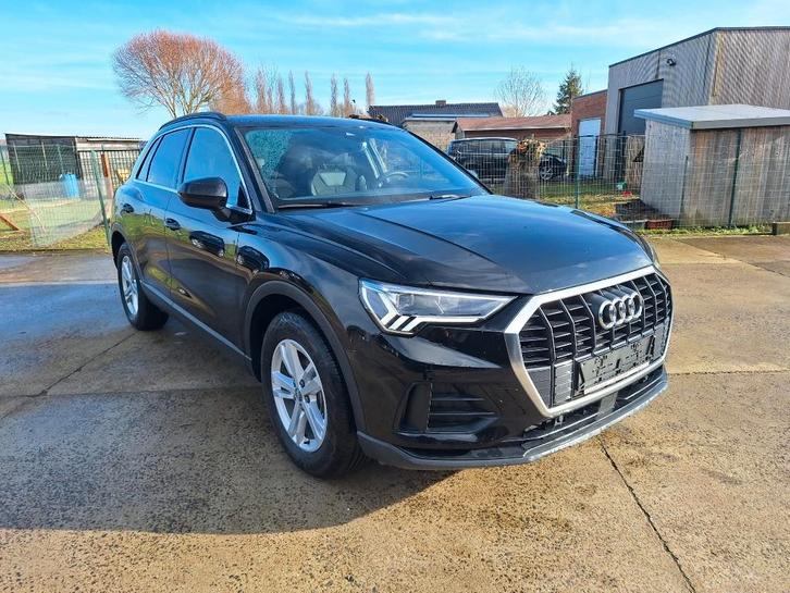 audi Q3 1.5 tsi  2020 42000 km, Auto's, Audi, Bedrijf, Te koop, Q3, Metaalkleur, Zetelverwarming, Benzine, Euro 6, Alcantara