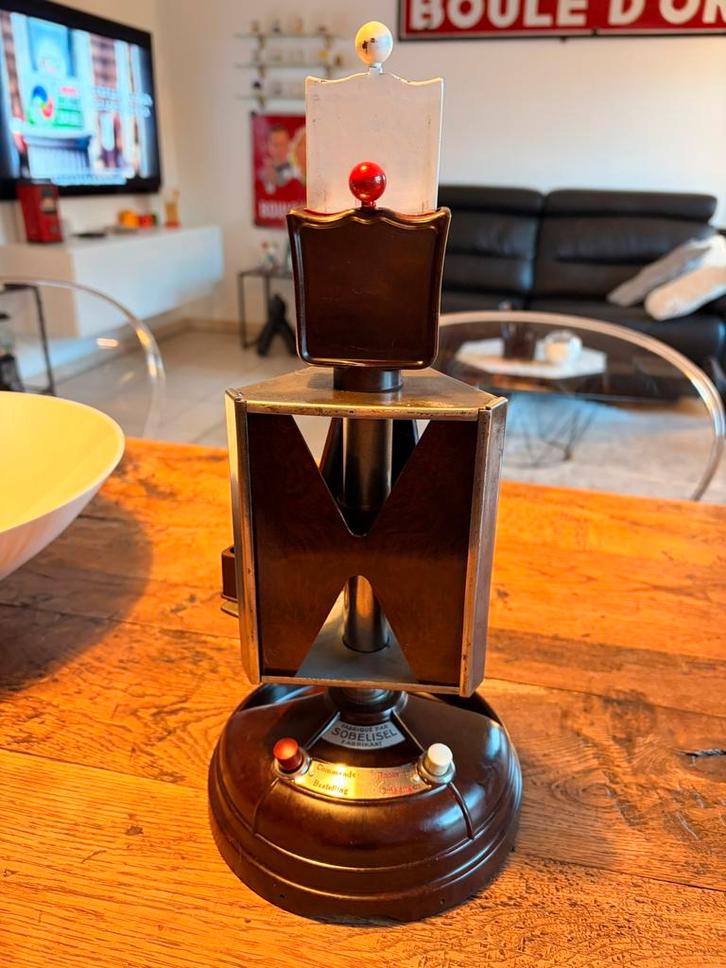 Magnifique ancien presentoir avec bouton d appel & cendrier, Collections, Marques & Objets publicitaires, Utilisé, Enlèvement ou Envoi