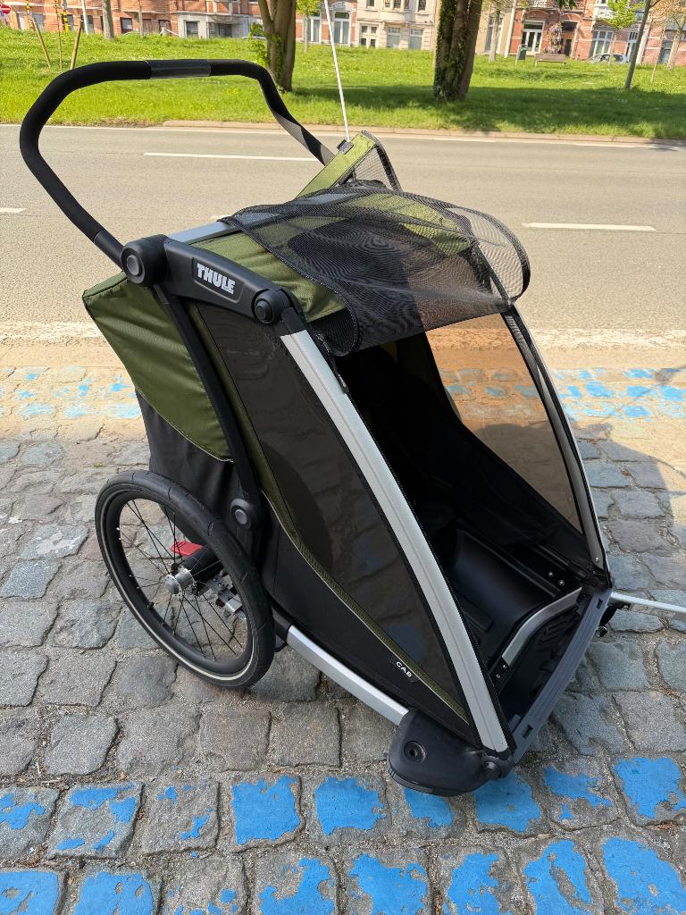 Thule Chariot Cab 2 - De ruimste kinderkar (in topstaat), Vélos & Vélomoteurs, Accessoires vélo | Remorques, Utilisé, Remorque pour enfant