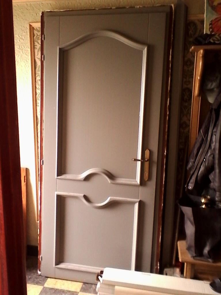 Meranti deur, Bricolage & Construction, Fenêtres & Moustiquaires, Utilisé, Porte extérieure, 200 à 215 cm, 80 à 100 cm, Bois, Enlèvement