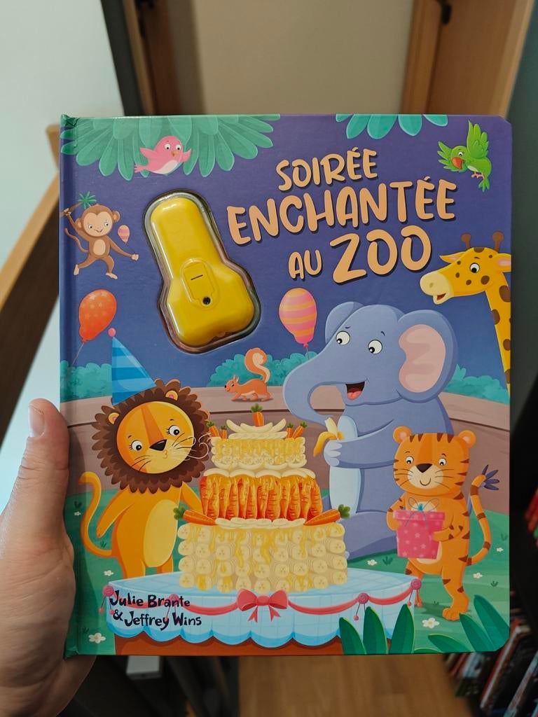 Livre Soirée enchantée au zoo