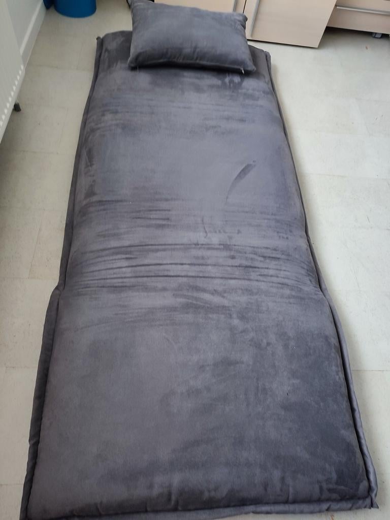 Zetelbed 1 persoon grijs, Huis en Inrichting, Zetels | Zetels, Ophalen