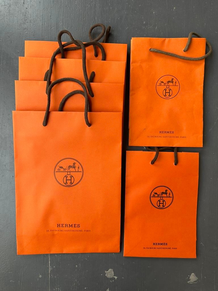 Hermes - 9 sacs en papier de luxe, Enlèvement ou Envoi, Comme neuf