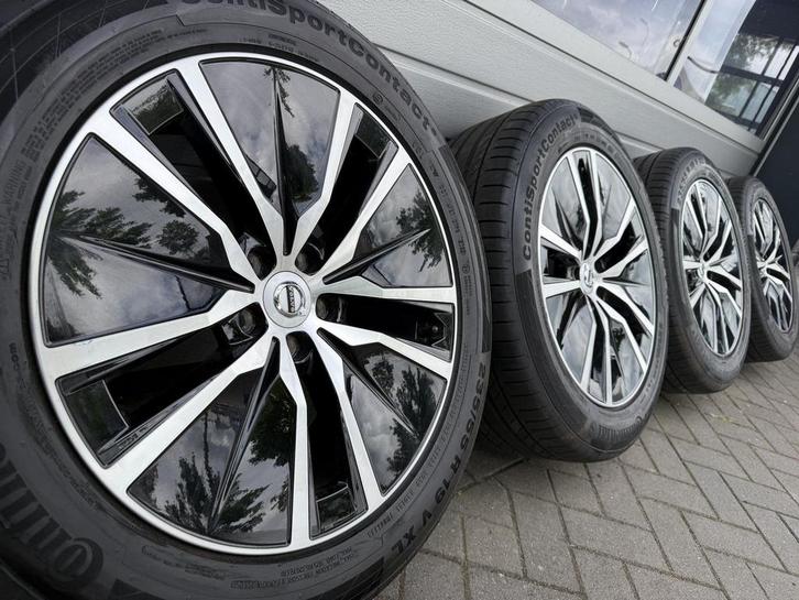 orig 19 " Volvo XC90 XC60 EX30 EX40 C40 EC40  R-line velgen, Auto-onderdelen, Banden en Velgen, Banden en Velgen, Zomerbanden