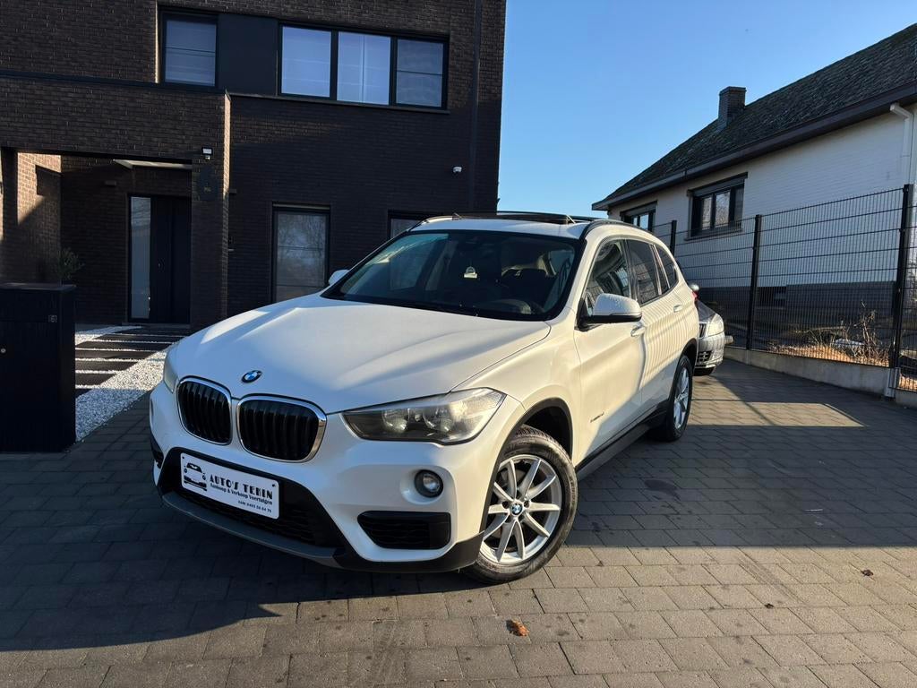 BMW X1 sDrive18d | Automaat | Pano | Navi | Led, 4 deurs, 4 cilinders, Wit, Leder
