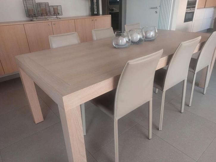 Moderne eiken look eetkamer set + dressoir + salontafel, Huis en Inrichting, Complete eetkamers, Gebruikt, Minder dan 4 stoelen