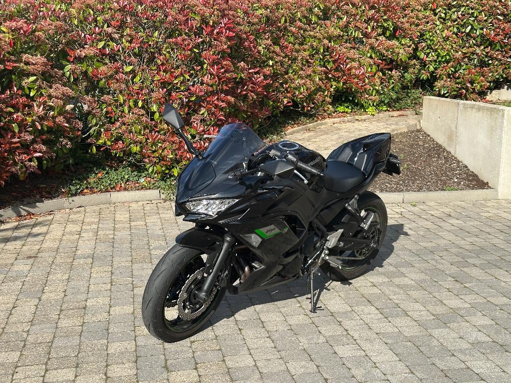 Kawasaki Ninja 650 2025