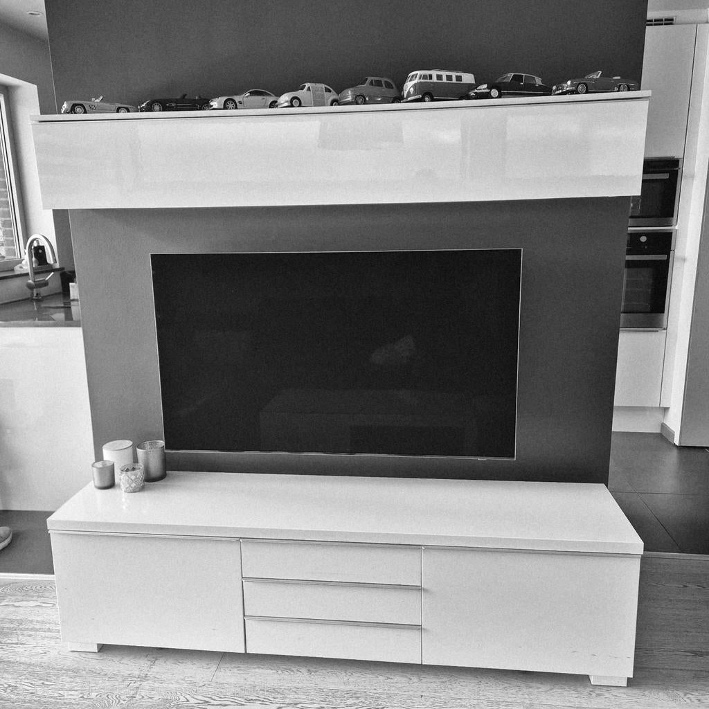 Kast, tv-meubel en salontafel te koop, Ophalen