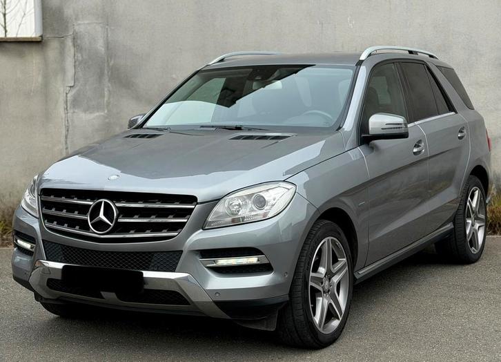Mercedes ML 250 euro6b 204Pk Automaat / Navi / Leder.., Autos, Mercedes-Benz, Entreprise, Achat, Classe M, 4x4, ABS, Airbags, Air conditionné