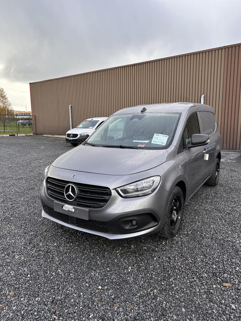 Mercedes-Benz Citan Citan 110 CDI Panel Van L1 Bumper in car, Auto's, Stof, Overige modellen, 95 pk, Nieuw