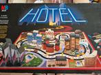 MB Hotel Bordspel – Nostalgische Klassieker, Hobby en Vrije tijd, Gezelschapsspellen | Bordspellen, Ophalen