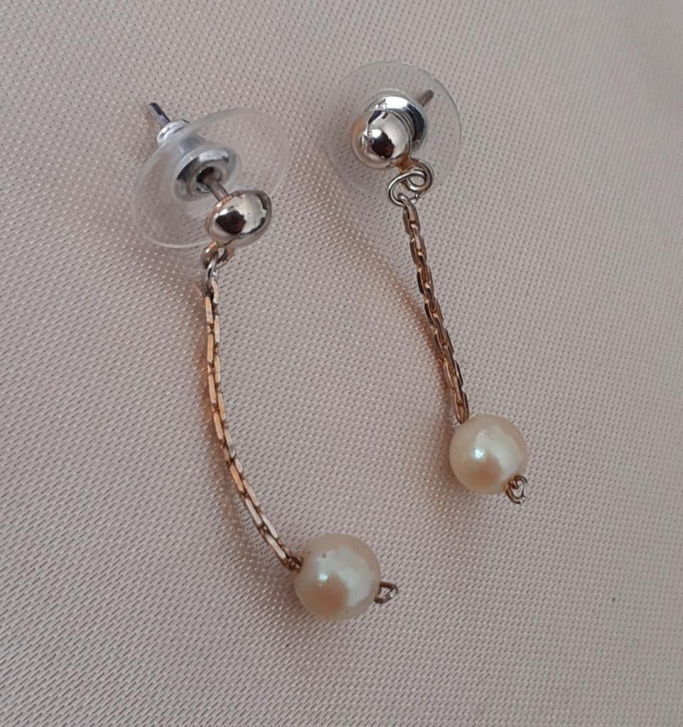 oorbellen parels vintage aan ketting '90, Bijoux, Sacs & Beauté, Boucles d'oreilles, Beige, Autres matériaux, Envoi, Neuf