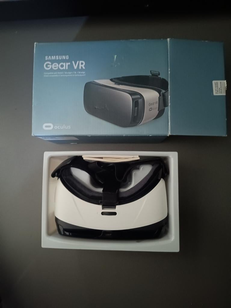 Samsung gear VR voor galaxy S6/ S6+/ S 6 edge & note 5, Consoles de jeu & Jeux vidéo, Enlèvement, Comme neuf, Lunettes VR, Téléphone