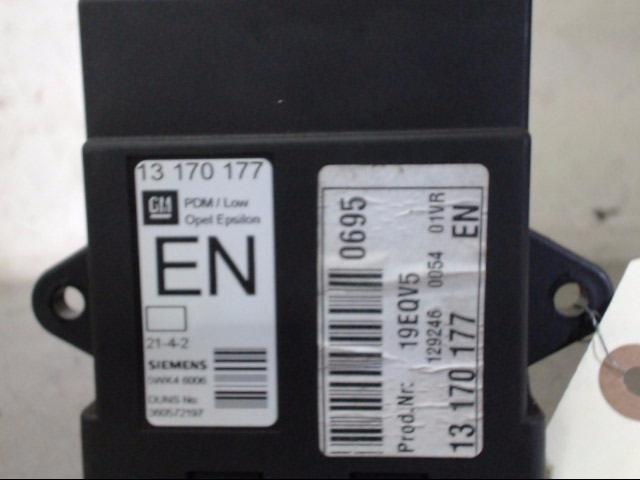 RELAIS Opel Signum (F48) (01-2003/12-2008), Auto-onderdelen, Elektronica en Kabels, Opel, Gebruikt