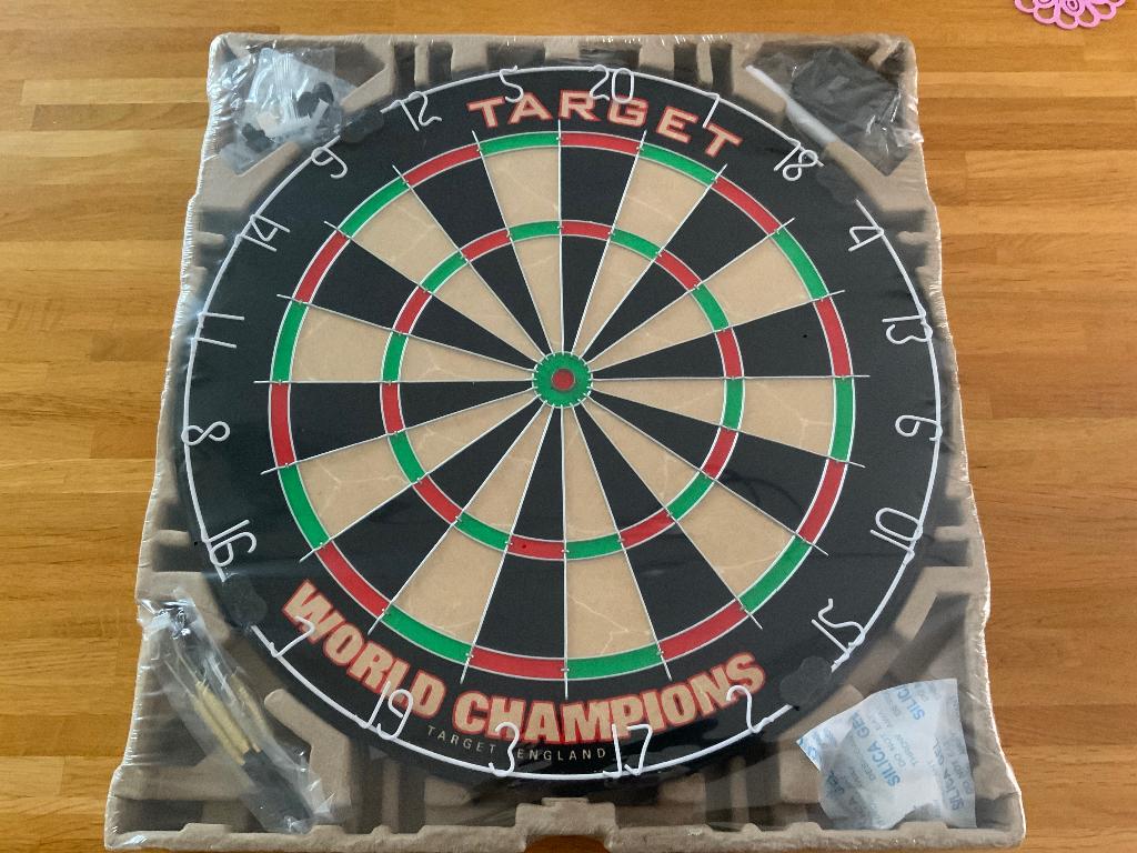 Dart bord complete set Target, Ophalen of Verzenden, Nieuw, Dartbord