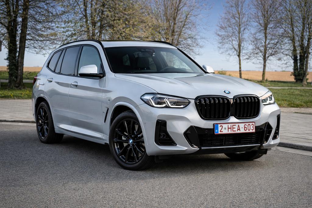 Bmw x3 xdrive 30e M-sport shadow Line  05/2023, Autos, BMW, Particulier, X3, Android Auto, Électrique, Automatique, Enlèvement