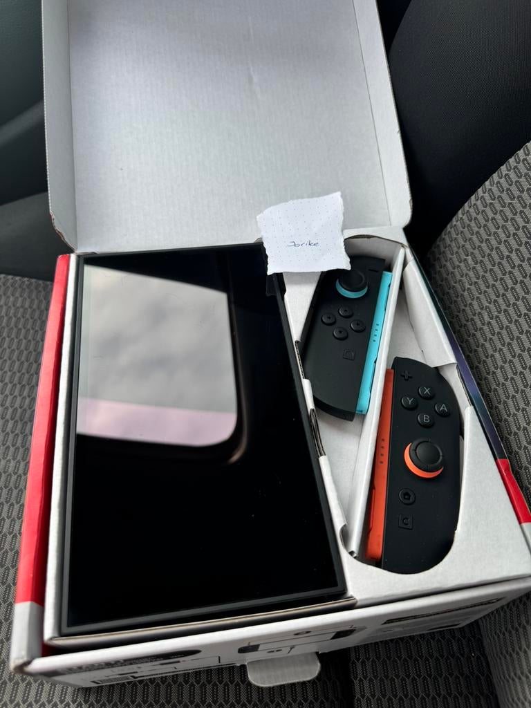 Nintendo Switch 2 Mario Kart Bundel - Nieuwstaat, Ophalen of Verzenden, Zo goed als nieuw