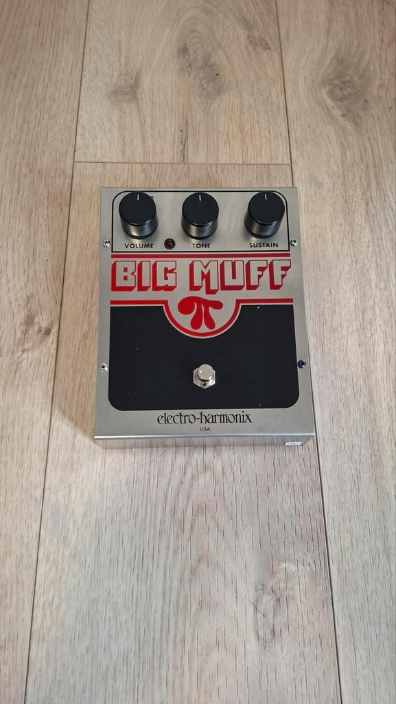 Pédale d'effets guitare Big Muff Pi, Musique & Instruments, Effets, Volume
