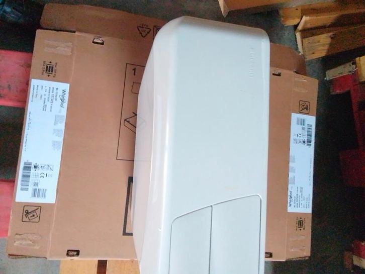 Water bak universeel past op elke wc prijs 35 euro koopje, Doe-het-zelf en Bouw, Alarmsystemen, Ophalen