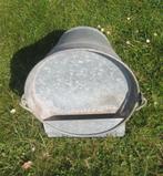 Seau abreuvoir en galvanisé pour poules, Enlèvement, Utilisé, Abreuvement et Alimentation