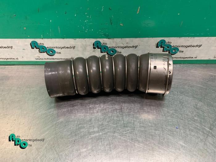 Tuyau intercooler d'un Renault Clio (Clio 3 06-), Autos : Pièces & Accessoires, Climatisation & Chauffage, Renault, Utilisé, 3 mois de garantie