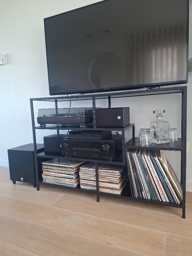 Zwarte vakkenkast, Enlèvement, Comme neuf