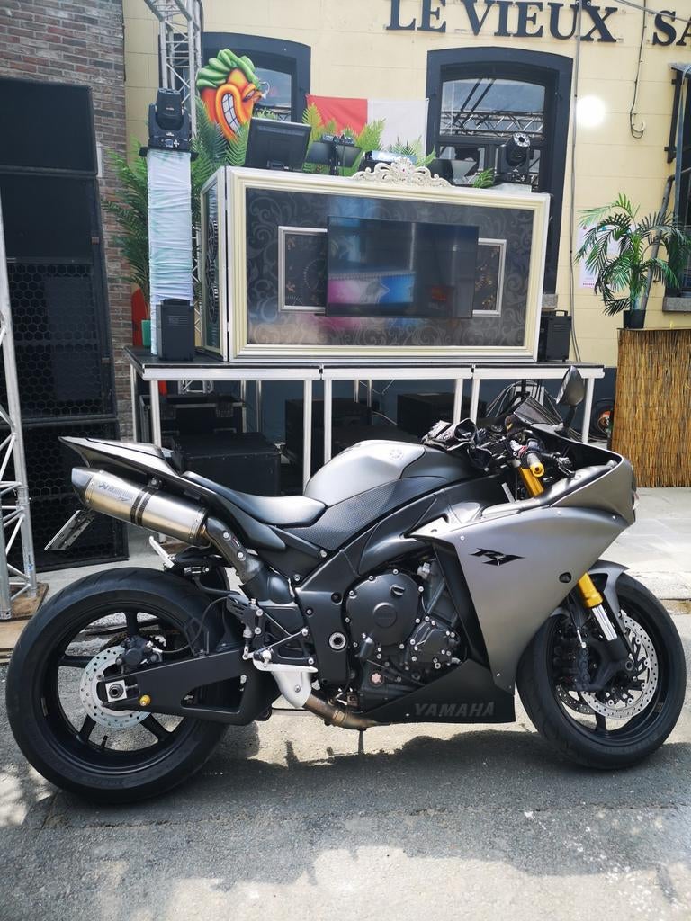 Yamaha r1 2014 crossplane, Motos, Particulier