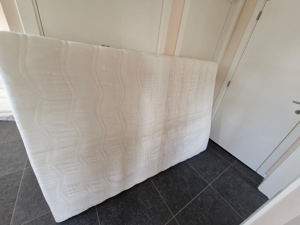 Matras, Huis en Inrichting, Slaapkamer | Matrassen en Bedbodems, Ophalen, Gebruikt, 140 cm, Twijfelaar