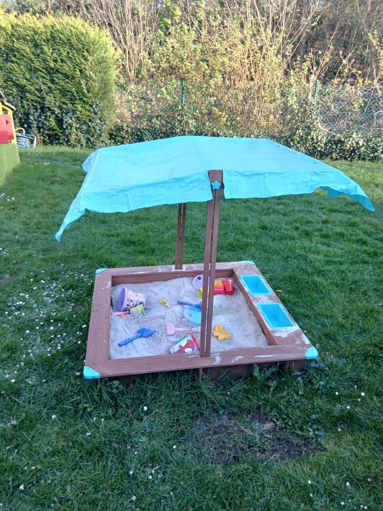 Zandbak 130130, Ophalen, Zo goed als nieuw